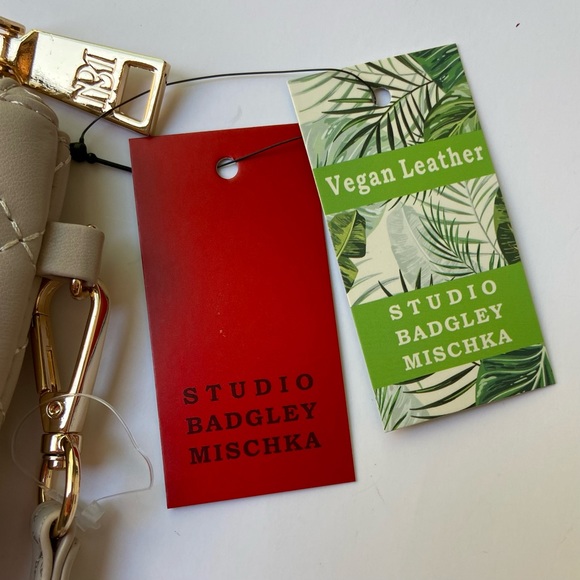 Studio Badgley Mischka Clutch With Quilt | Wallets | Vegan Leather - Picture 12 of 16